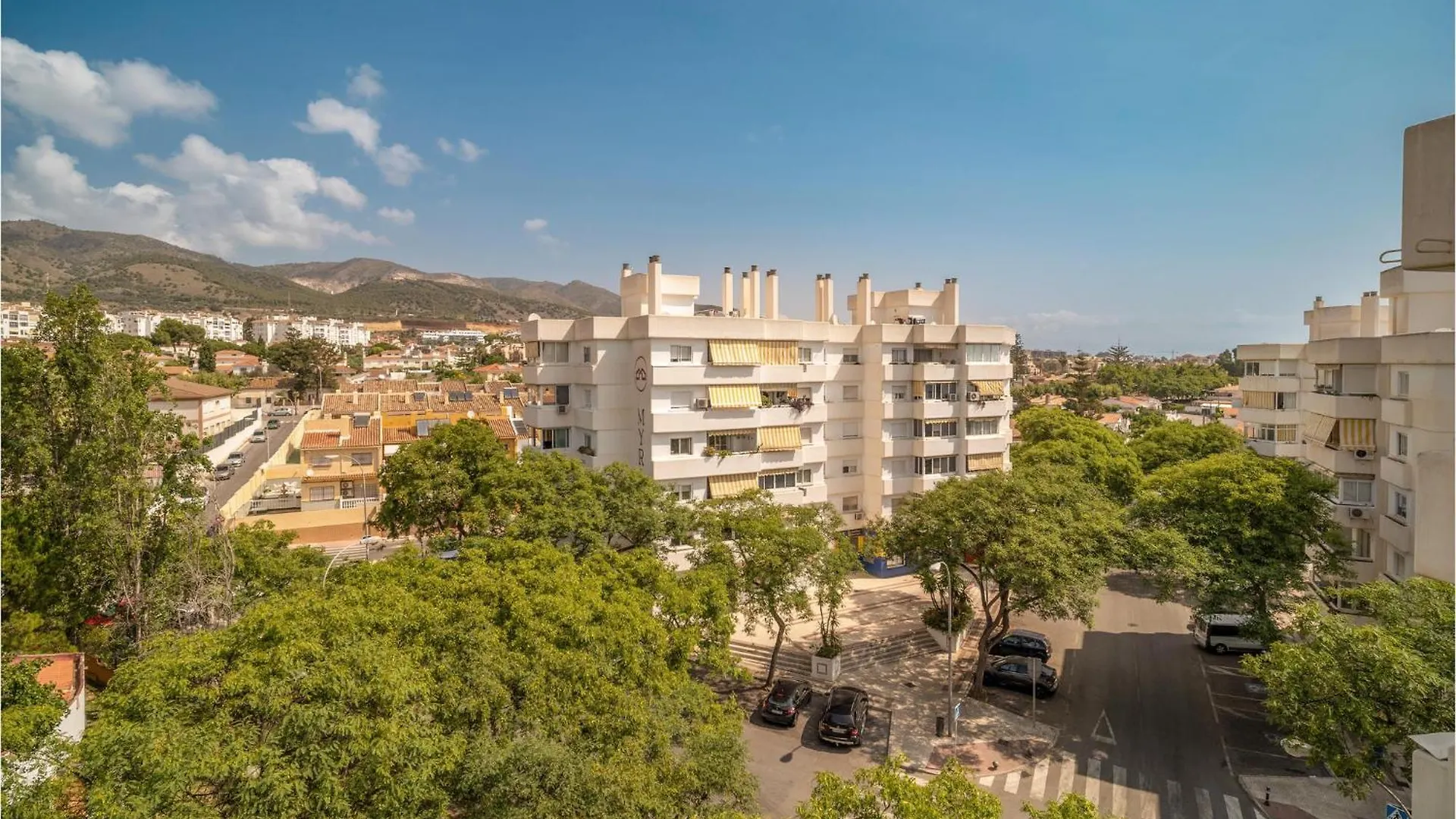 Cozy Apartment In Benalmadena With Kitchenette